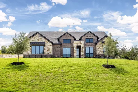 132 Oak Meadow Ln, Weatherford, TX 76085