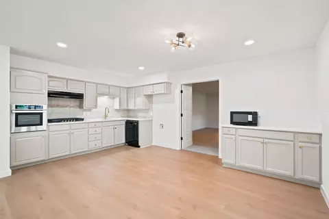 6632 Ellis Rd, Fort Worth, TX 76112