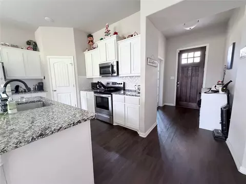 505 Smith Rd, Springtown, TX 76082 photo 2