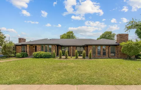 306 Bardfield Ave, Garland, TX 75041