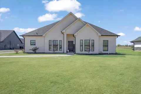 6514 Old Clarksville Rd, Reno, TX 75462