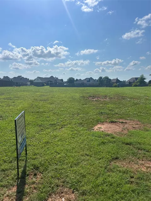 738 Smokehouse Loop, Benton, LA 71006
