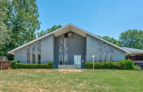4013 Clayton Rd E, Fort Worth, TX 76116