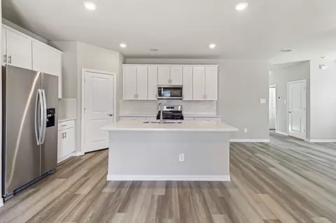 3802 High Valley Dr, Mckinney, TX 75071