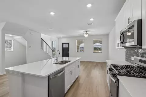 2724 Teton St, Corinth, TX 76210