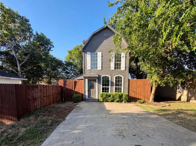 4526 S Horseshoe Trl, The Colony, TX 75056