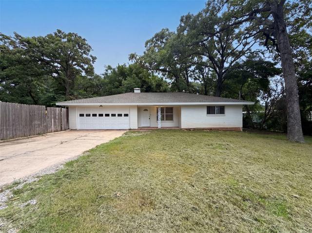 437 Denison Dr, Pottsboro, TX 75076