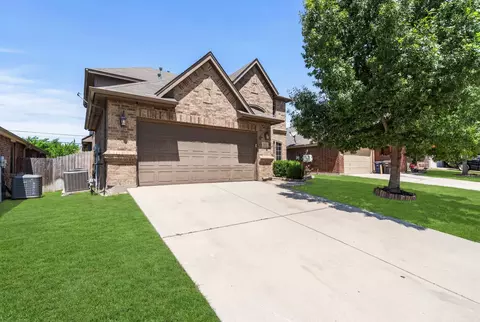 6137 Redear Dr, Fort Worth, TX 76179