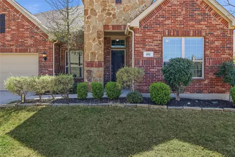 102 Mulberry Ln, Hickory Creek, TX 75065