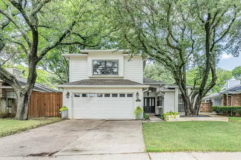 1221 Boardwalk St, Arlington, TX 76011