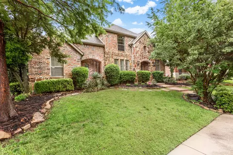904 Crestmoor Dr, Allen, TX 75013