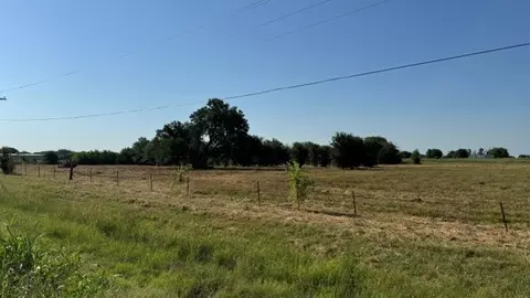 000 Hwy 82, Lindsay, TX 76250