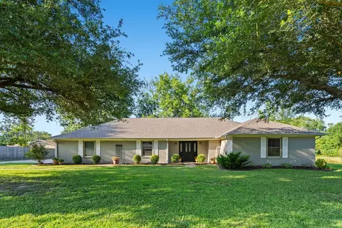 1620 College St, Sulphur Springs, TX 75482