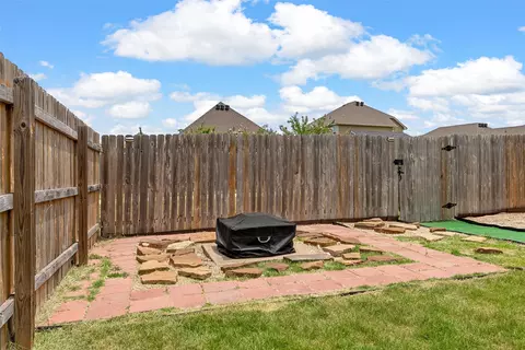 Exterior - 11116 Whitlock Dr, Lorena, TX 76655 photo 7 of 9