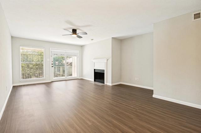 2535 Wedglea Dr #224, Dallas, TX 75211