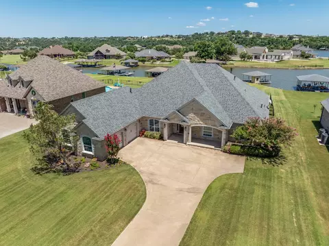 2009 Canaveral Ct, Granbury, TX 76048