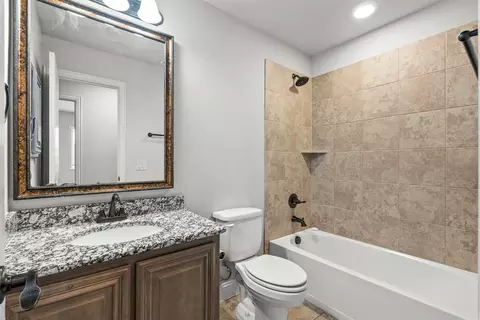 Bath - 603 E Alexander Ln, Euless, TX 76040 photo 2 of 3