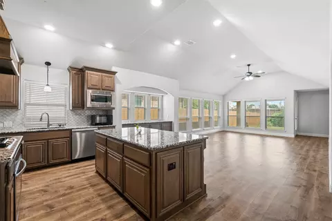 Other - 603 E Alexander Ln, Euless, TX 76040 photo 3 of 7