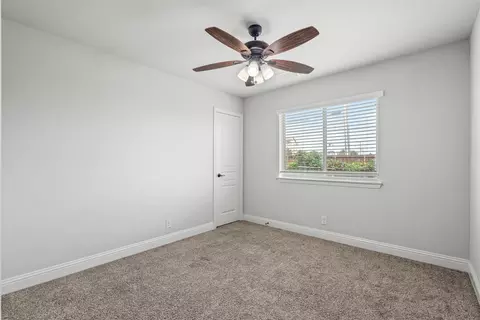 Bedroom - 603 E Alexander Ln, Euless, TX 76040 photo 3 of 7