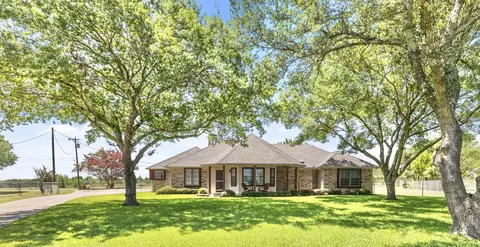 740 Squire Pl, Red Oak, TX 75154