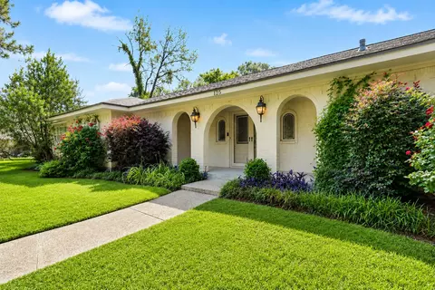 125 Pennsylvania Dr, Denton, TX 76205