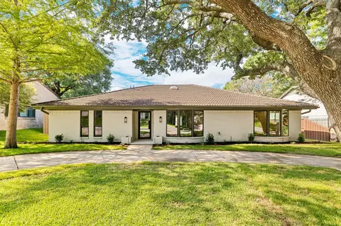 6812 Sedgwick Dr, Dallas, TX 75231
