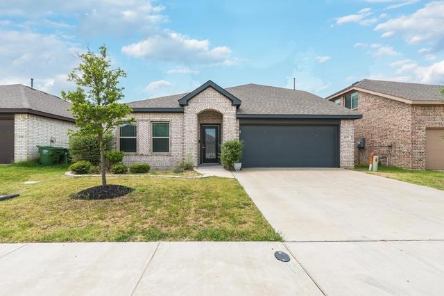 1157 Country Glen Dr, Godley, TX 76044