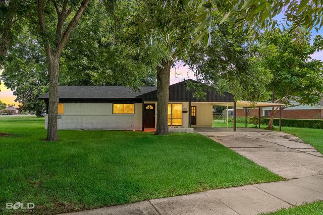 3308 Black Lake Cir, Bossier City, LA 71112