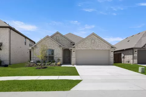 7405 Lavender Ln, Ponder, TX 76259