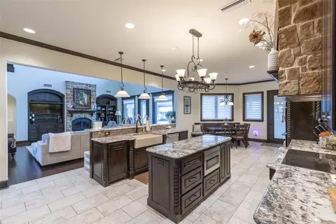 Kitchen - 709 Prosperity Rd, Abilene, TX 79602 photo 2 of 3
