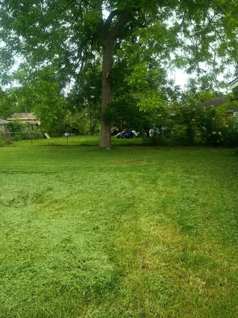 4602 Farmer St, Houston, TX 77020