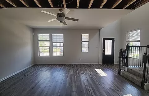 Living - 2713 Acadia Dr, Corinth, TX 76210 photo 2 of 2
