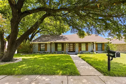 9178 Glen Springs Dr, Dallas, TX 75243