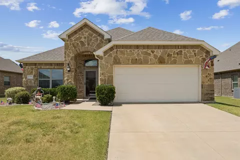 333 Pecos Dr, Crandall, TX 75114