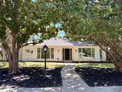 1512 Northridge Dr, Carrollton, TX 75006