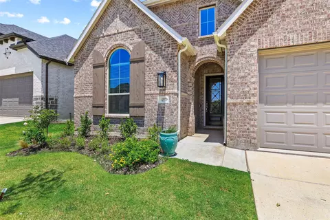 4297 Sanctuary Dr, Denison, TX 75020