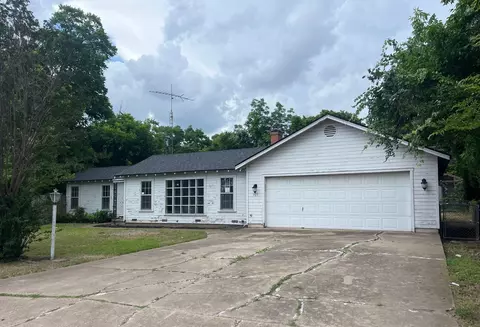 717 Tulane St, Beverly Hills, TX 76711
