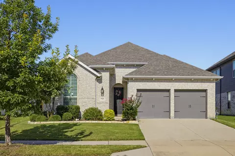 7412 Plumgrove Rd, Fort Worth, TX 76123
