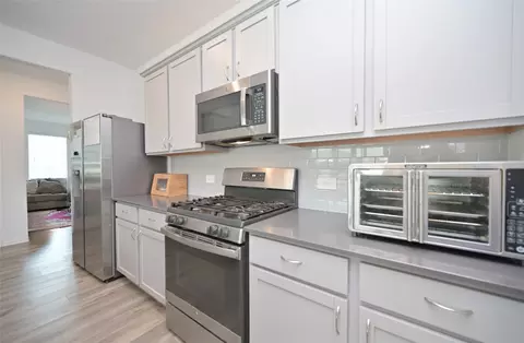Kitchen - 14800 Devils Claw Trl, Haslet, TX 76052 photo 5 of 7