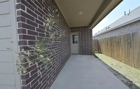 Exterior - 14800 Devils Claw Trl, Haslet, TX 76052 photo 3 of 7