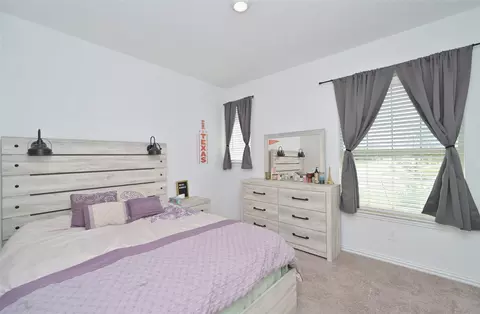 Bedroom - 14800 Devils Claw Trl, Haslet, TX 76052 photo 4 of 6