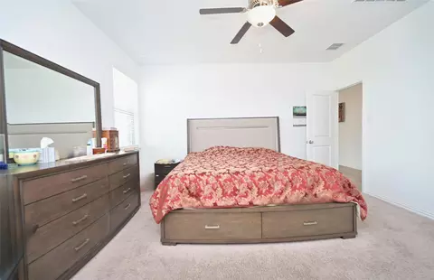 Bedroom - 14800 Devils Claw Trl, Haslet, TX 76052 photo 3 of 6