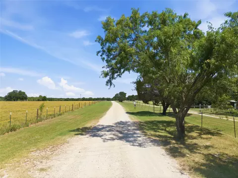 289 Patrick Rd, Waco, TX 76708 photo 3