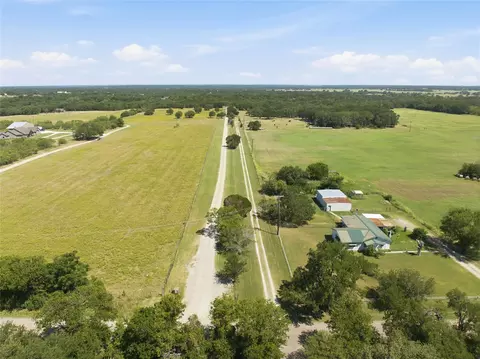 289 Patrick Rd, Waco, TX 76708 photo 2