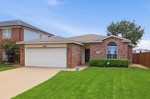 4600 Quartz Ct, Fort Worth, TX 76244
