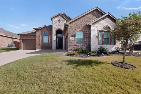 4401 Tall Meadow Ct, Arlington, TX 76001