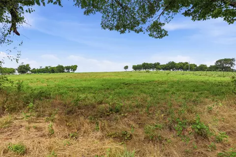7005 Cr-302, Grandview, TX 76050