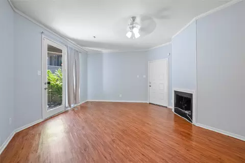 8545 Midpark Rd #47, Dallas, TX 75240