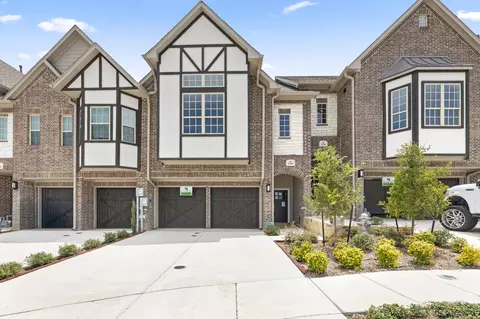 2184 Southwick Dr, Lewisville, TX 75067