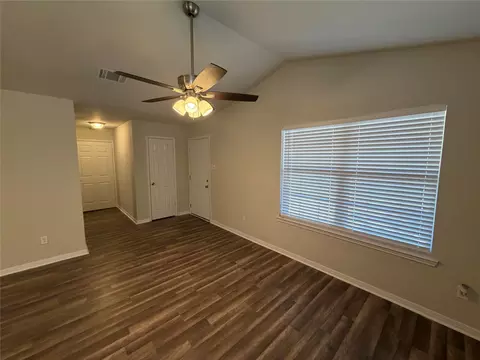 Living - 2025 Lyle Ave, Waco, TX 76708 photo 5 of 5